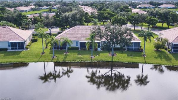Sommerset Villas, 8978 Bristol Bnd, Fort Myers, Florida 33908, image 2