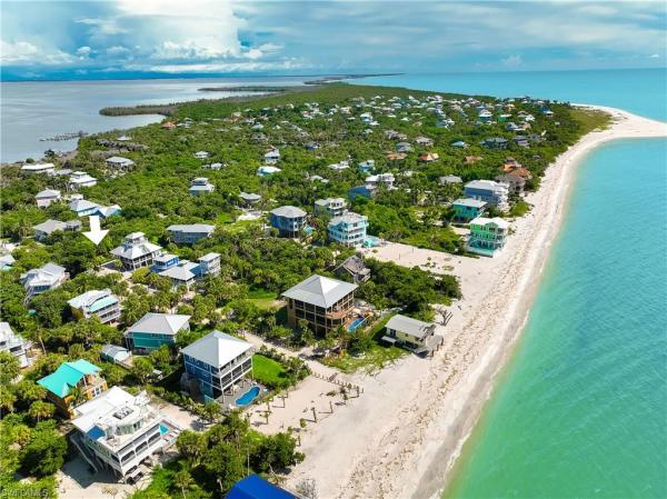 Jose's Hideaway, 4571 Oro Pesos Ln, Upper Captiva, Florida 33924, image 1