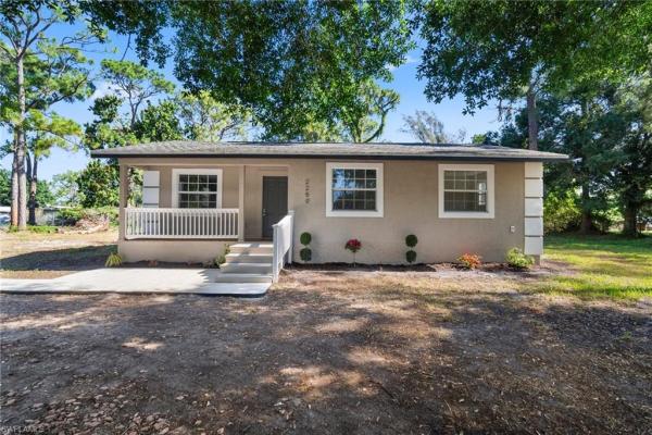 Suncoast Estates, 2250 Braidfoot Ln, North Fort Myers, Florida 33917, image 1