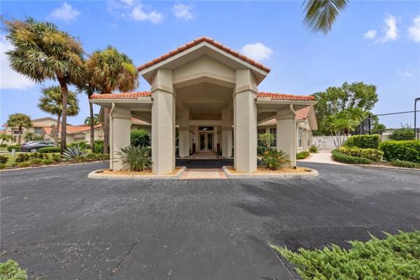 Avalon Bay, 15201 Royal Windsor Ln #403, Fort Myers, Florida 33919, image 1