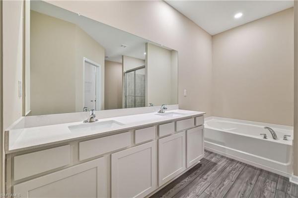 Cape Coral Residential, 402 7th St, Cape Coral, Florida 33990, image 3
