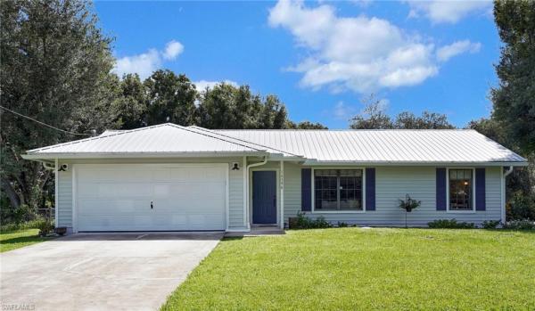 Griffin Estates, 16390 Teresa Ln, North Fort Myers, Florida 33917, image 1