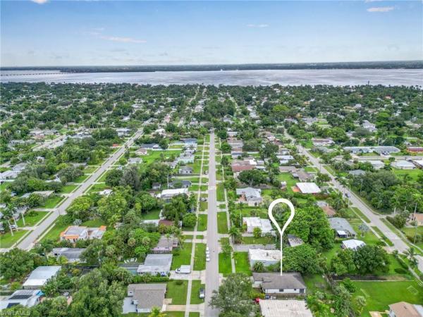 Foleys Highland Park, 1735 Sunset Pl, Fort Myers, Florida 33901, image 1