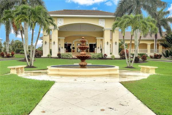Marbella At Spanish Wells, 9110 Spanish Moss Way #422, Bonita Springs, Florida 34135, image 1