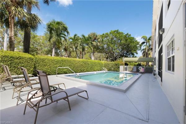 72 S 7th St #202, Naples, Florida 34102, image 1