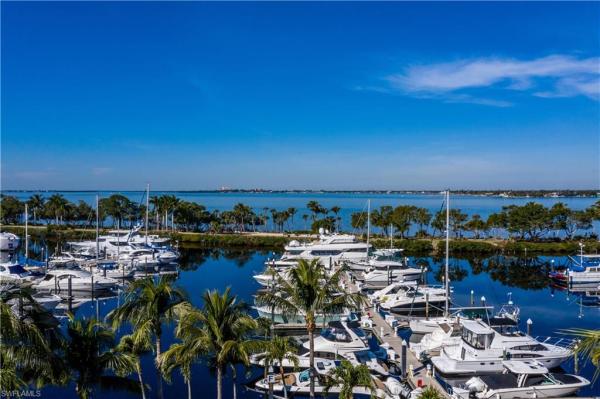 Palmas Del Sol, 11640 Court Of Palms #401, Fort Myers, Florida 33908, image 1