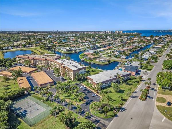 Town & River, 4277 Mariner Way #115, Fort Myers, Florida 33919, image 1