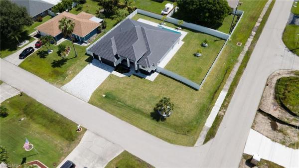 Cape Coral Residential, 727 10th Ave, Cape Coral, Florida 33990, image 3