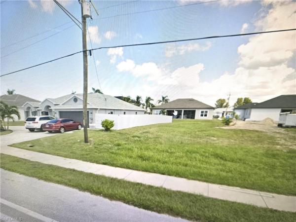 Cape Coral Residential, 2813 Gleason Pkwy, Cape Coral, Florida 33914, image 1