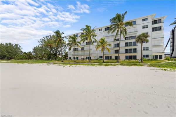 2011 N Gulf Shore Blvd #44, Naples, Florida 34102, image 1