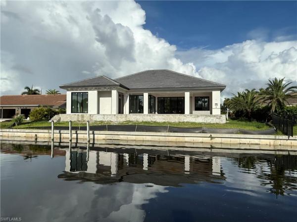 Palmetto Point, 6802 Griffin Blvd, Fort Myers, Florida 33908, image 1