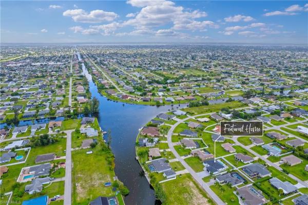 Cape Coral, 522 28th Ter, Cape Coral, Florida 33914, image 1