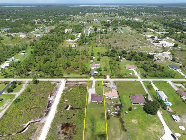 3752 NE 54th Ave, Naples, Florida 34120, image 1