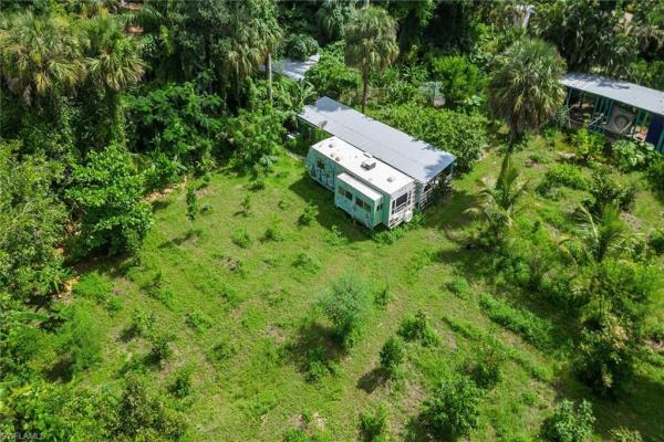 Naples No HOA, 262 Rose Apple Ln, Naples, Florida 34114, image 1