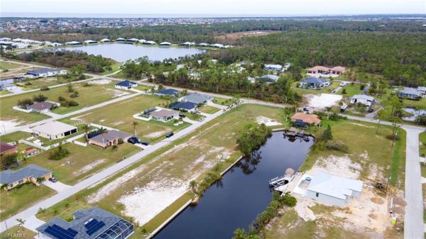 Cape Coral, 2335 35th Ave, Cape Coral, Florida 33993, image 1