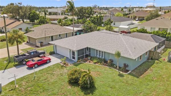 Cape Coral, 1422 10th Ter, Cape Coral, Florida 33909, image 1