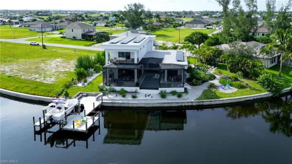 Cape Coral Residential, 3715 9th Ter, Cape Coral, Florida 33993, image 2