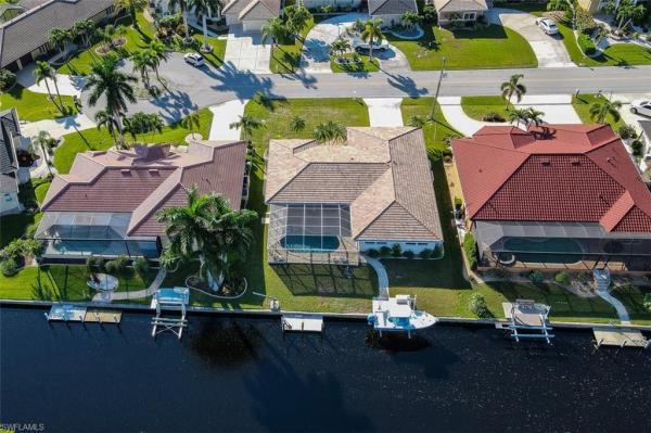 729 Macedonia Dr, Punta Gorda, Florida 33950, image 1