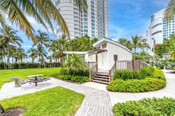 Hidden Lake Villas At Park Shore, 788 Park Shore Dr #B27, Naples, Florida 34103, image 2
