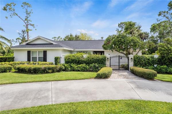 Pinehurst Estates, 13863 Pine Villa Ln, Fort Myers, Florida 33912, image 1