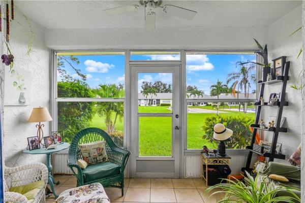 Hawaiian South, 6775 Lake Mcgregor Cir, Fort Myers, Florida 33919, image 1