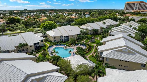 5817 Glencove Dr #405, Naples, Florida 34108, image 1