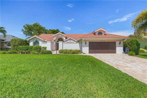 The Willows, 6760 Willow Lake Cir, Fort Myers, Florida 33966, image 1