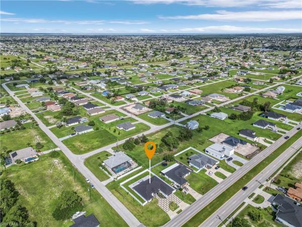 Cape Coral, 216 N Chiquita Blvd, Cape Coral, Florida 33993, image 1