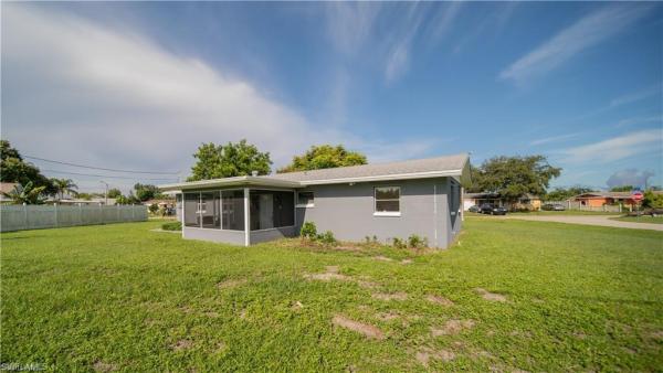 Wedgewood, 323 S Grovewood Ave, Lehigh Acres, Florida 33936, image 1