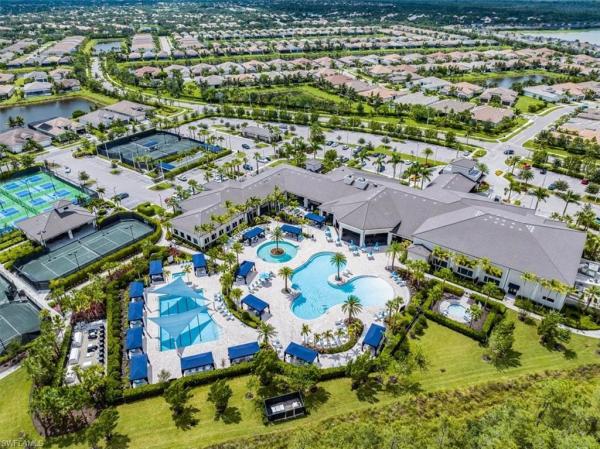 Valencia Bonita, 28506 Wharton Dr, Bonita Springs, Florida 34135, image 1