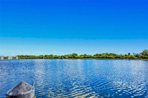 Pine Ridge Of Fort Myers Village, 9626 Windsor Club Cir, Fort Myers, Florida 33905, image 2