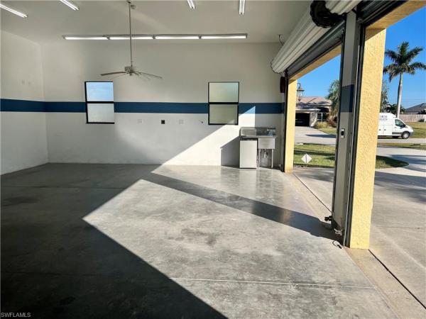 Cape Coral, 210 17th Ter, Cape Coral, Florida 33990, image 1