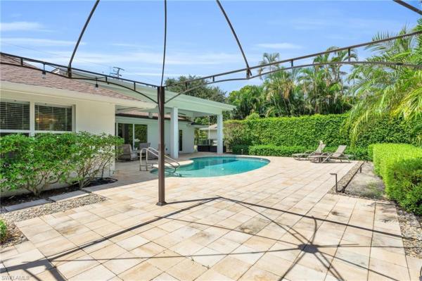 Park Place At Park Shore, 5000 West Blvd, Naples, Florida 34103, image 1
