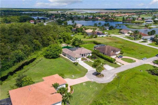 Royal Palm Golf Estates, 18157 Baywood Dr, Naples, Florida 34114, image 1
