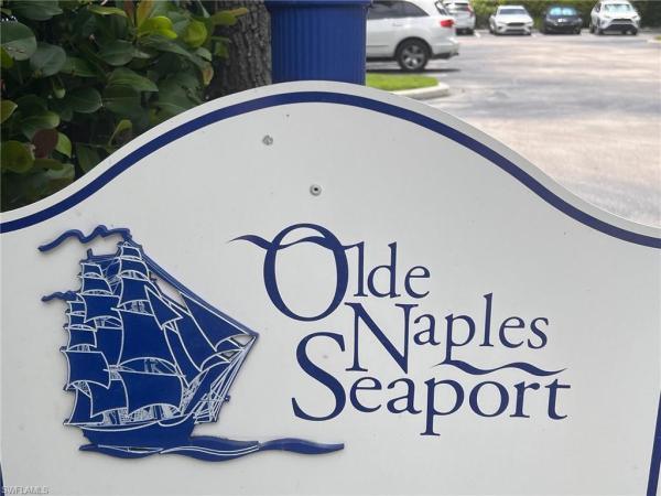 1001 S 10th Ave, Naples, Florida 34102, image 1