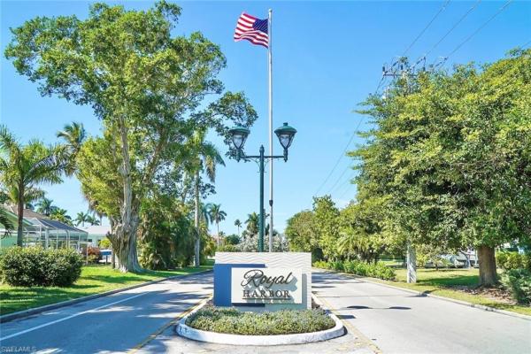 Royal Harbor, 1696 Sandpiper St, Naples, Florida 34102, image 1