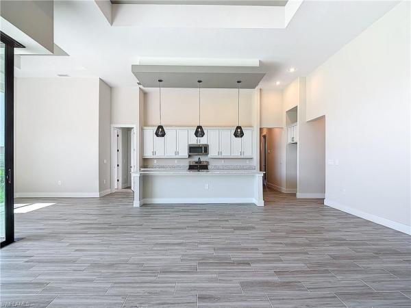 Cape Coral, 4217 20th St, Cape Coral, Florida 33993, image 1