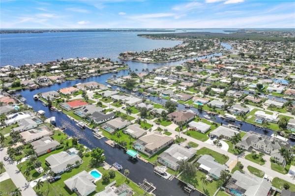 Yacht Club, 5337 Cortez Ct, Cape Coral, Florida 33904, image 1