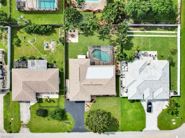 Willoughby Acres, 208 Mentor Dr, Naples, Florida 34110, image 1