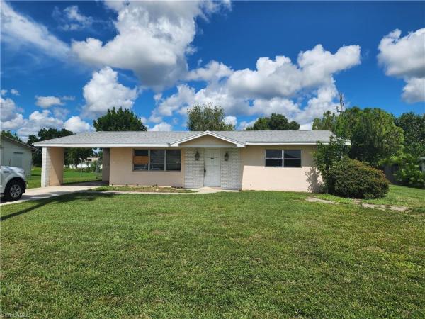 Kenilwood, 1442 N Alwynne Dr, Lehigh Acres, Florida 33936, image 1
