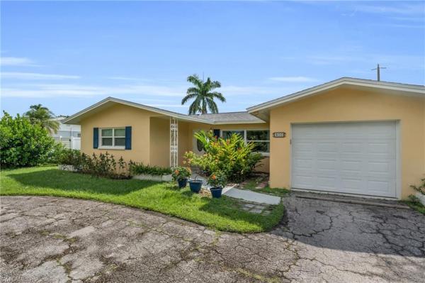 Palm City Park, 800 N Entrada Dr, Fort Myers, Florida 33919, image 1