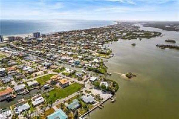 Fairview Isles, 3 Bayview Blvd, Fort Myers Beach, Florida 33931, image 1