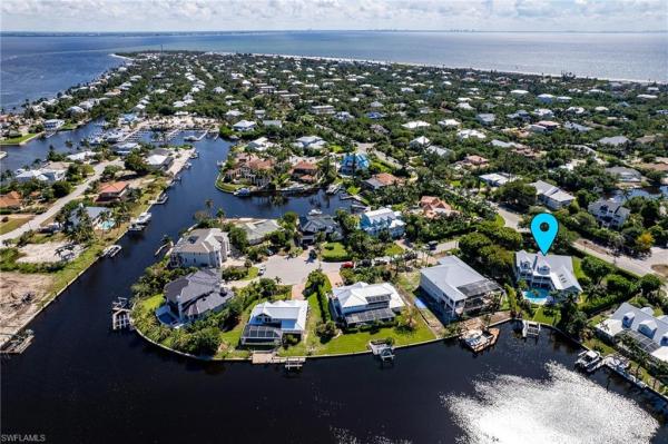 Shell Harbor, 1133 Golden Olive Ct, Sanibel, Florida 33957, image 2