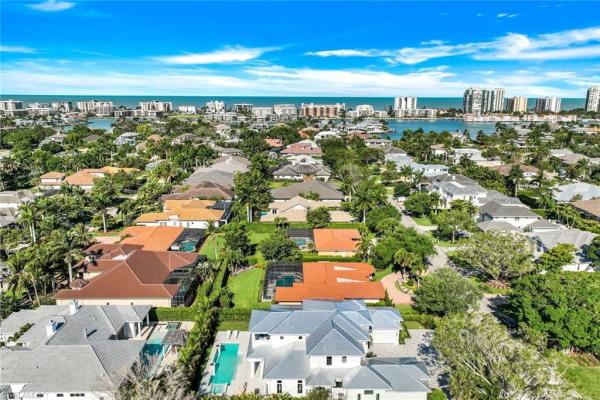 The Moorings, 646 Anchor Rode Dr, Naples, Florida 34103, image 1