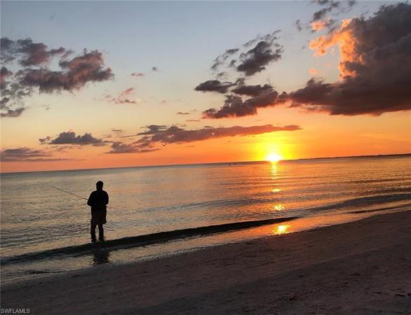 Hyde Park, 110 Bayview Ave, Fort Myers Beach, Florida 33931, image 1