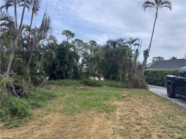 Naples Park, 746 N 107th Ave, Naples, Florida 34108, image 1