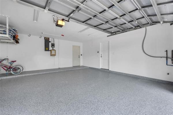 Park Shore, 718 Old Trail Dr, Naples, Florida 34103, image 1