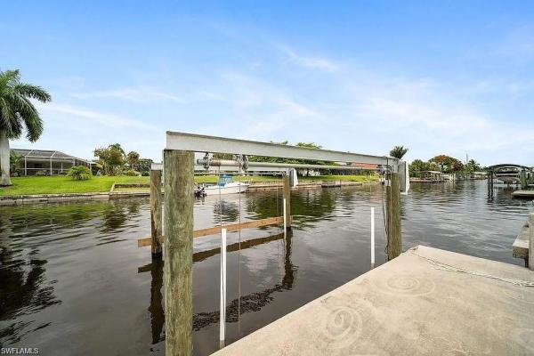 Cape Coral, 1417 28th Ter, Cape Coral, Florida 33904, image 1