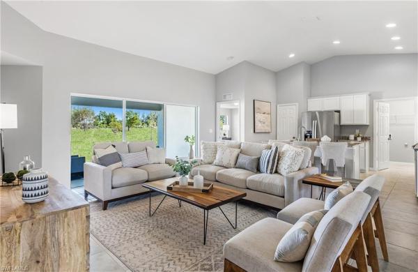 Cape Coral Residential, 4213 22nd Ave, Cape Coral, Florida 33909, image 2
