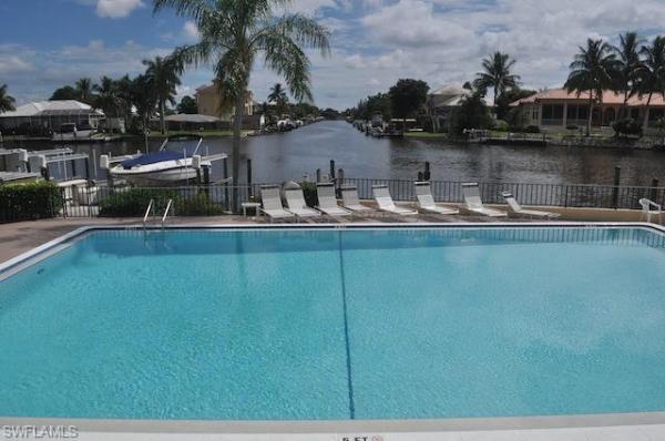 11030 Gulf Shore Dr #402, Naples, Florida 34108, image 1